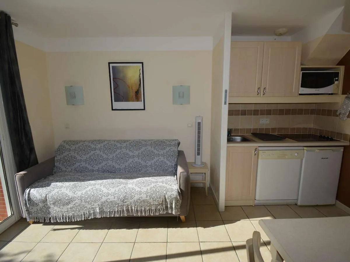 Maison Climatisee 5 Pers Avec Terrasse, Parking, Wifi, Et Equipements Complets Dans Quartier Calme - Fr-1-382-129 Grospierres 0*,  France