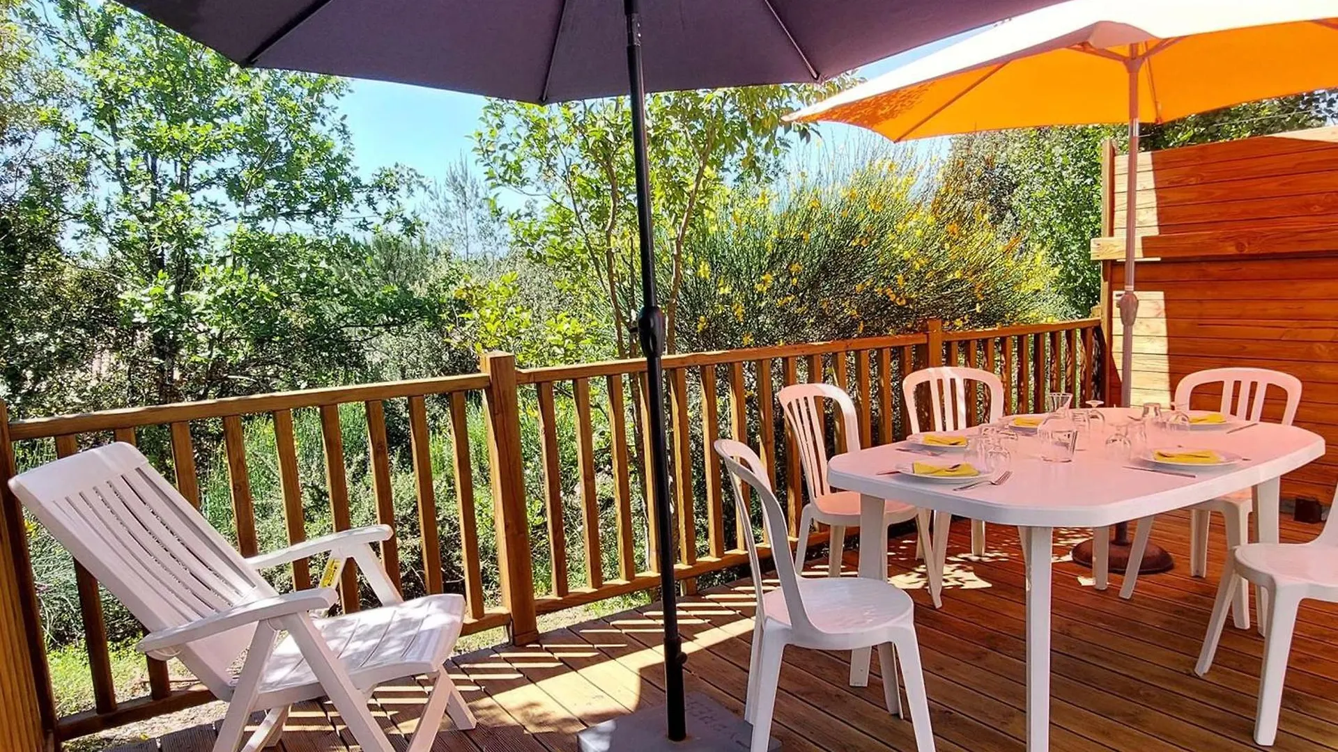 Maison Climatisee 5 Pers Avec Terrasse, Parking, Wifi, Et Equipements Complets Dans Quartier Calme - Fr-1-382-129 Grospierres